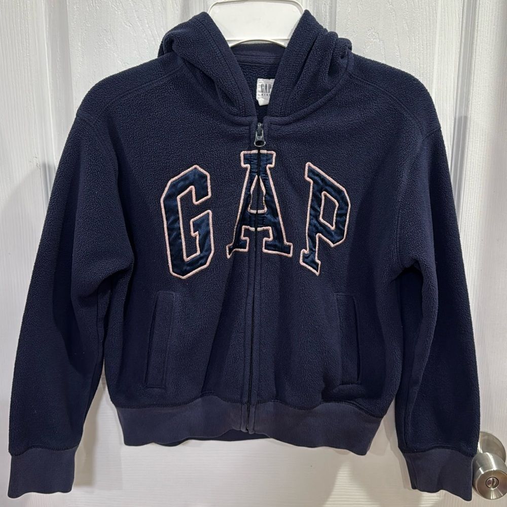 GAP FLEECE HOODED SWEATSHIRT. NAVY BLUE